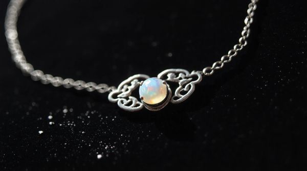 Découvrez des bijoux uniques provenant de France pour vous